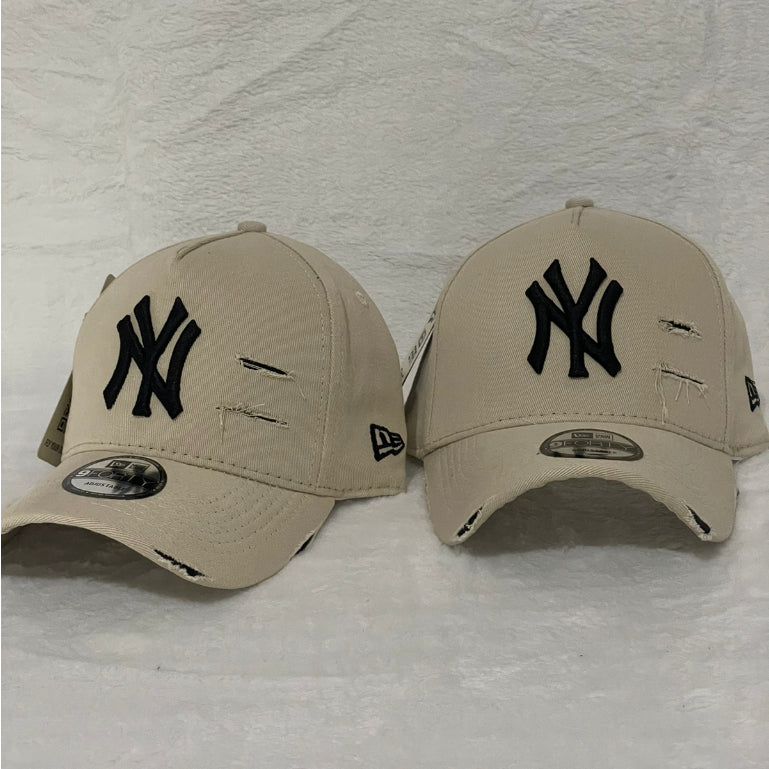Boné Aba Curva com Detalhe de Rasgo - NY New York - Kaype Store