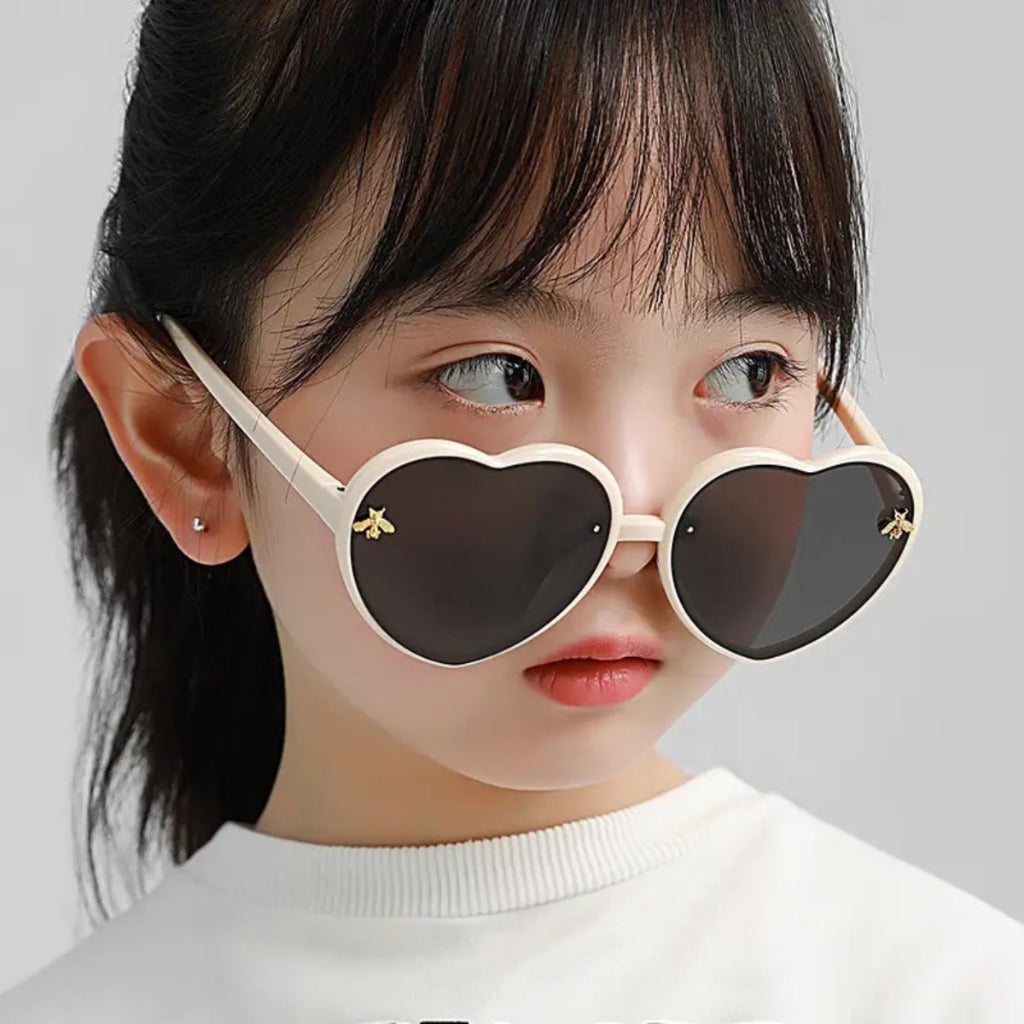 Óculos de Sol Infantil Coração Brilho Menina - Kaype Store