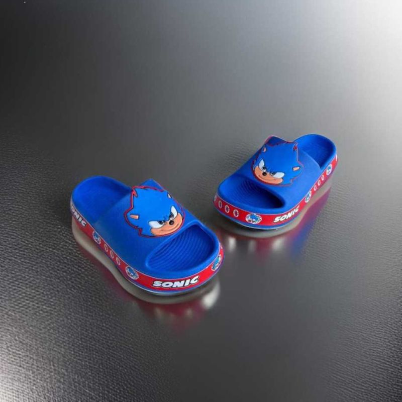 Chinelo Infantil Nuvem com Personagens - Leve, Confortável e Divertido