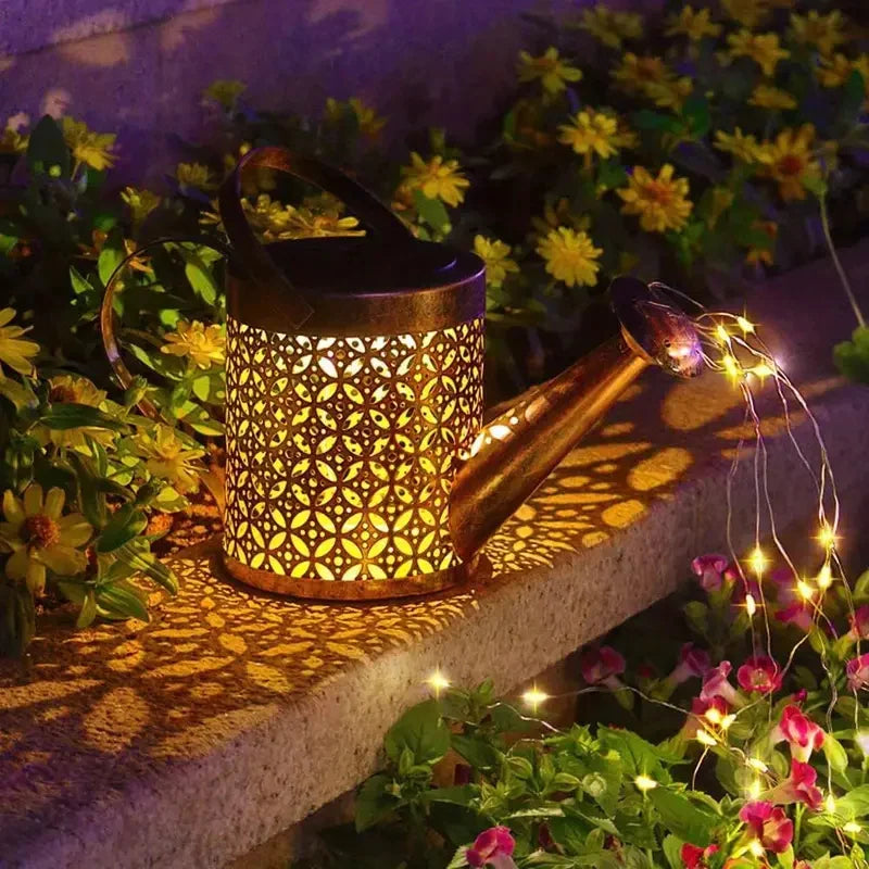 Luminária Solar Regador Encantado Premium - Decoração de Jardim Mágico - LumenPlant
