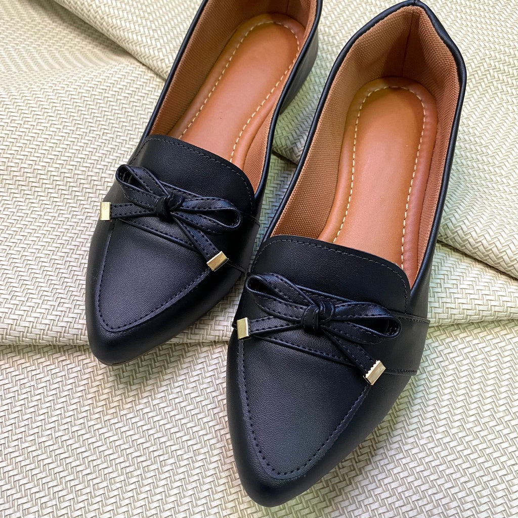 Sapatilha Mocassim Feminina Bico Fino Napa Preto - Elegância e Conforto para Seus Pés - Kaype Store