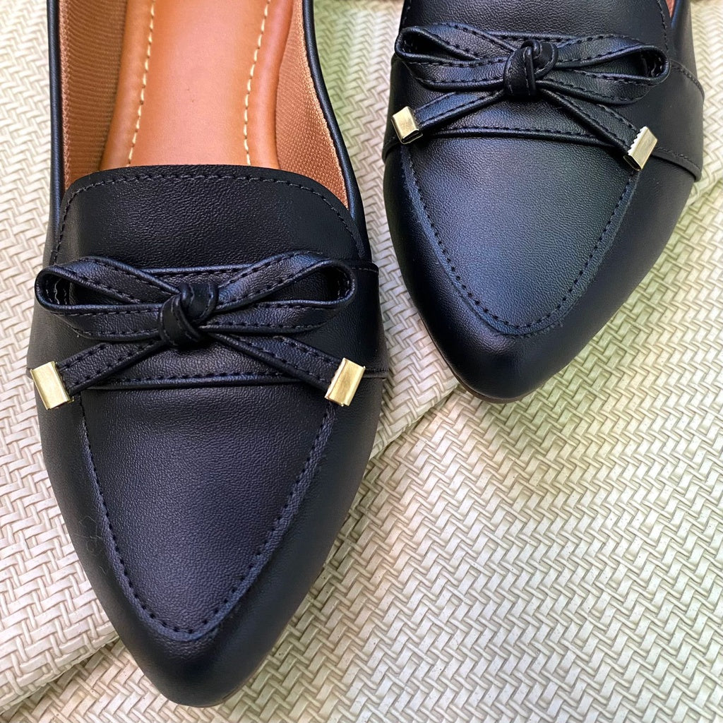 Sapatilha Mocassim Feminina Bico Fino Napa Preto - Elegância e Conforto para Seus Pés - Kaype Store