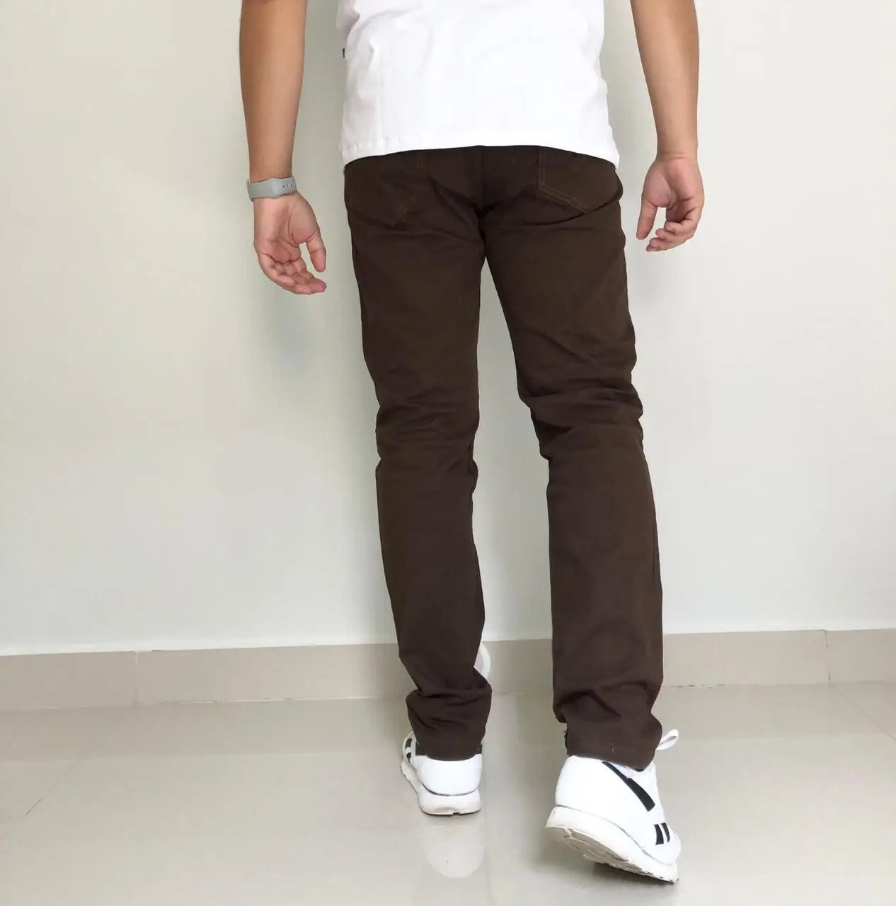 Calça Masculina Marrom Sarja Slim com Lycra - Kaype Store