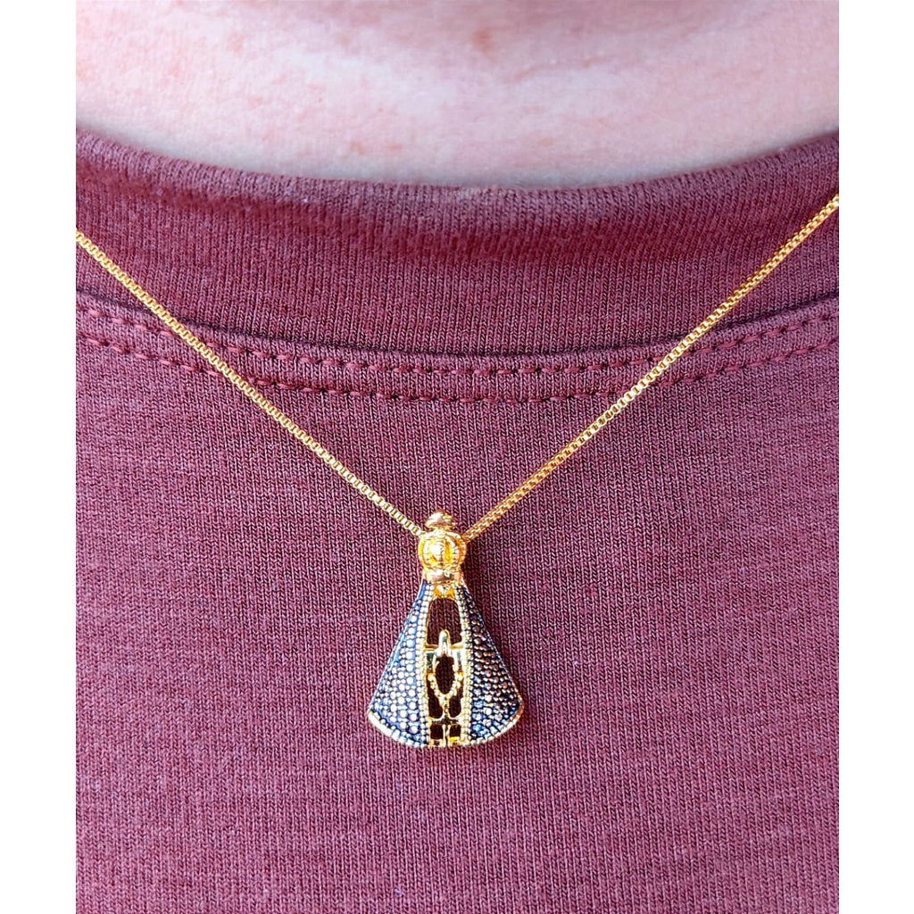 Colar Nossa Senhora Aparecida Banhado a Ouro - Proteção Divina e Elegância - Kaype Store