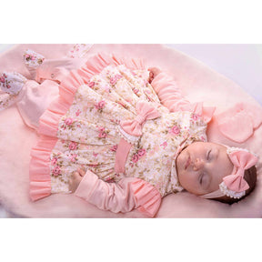 Saída de Maternidade Menina Charmosa Floral: Vestindo o Primeiro Momento com Encanto e Conforto - Kaype Store