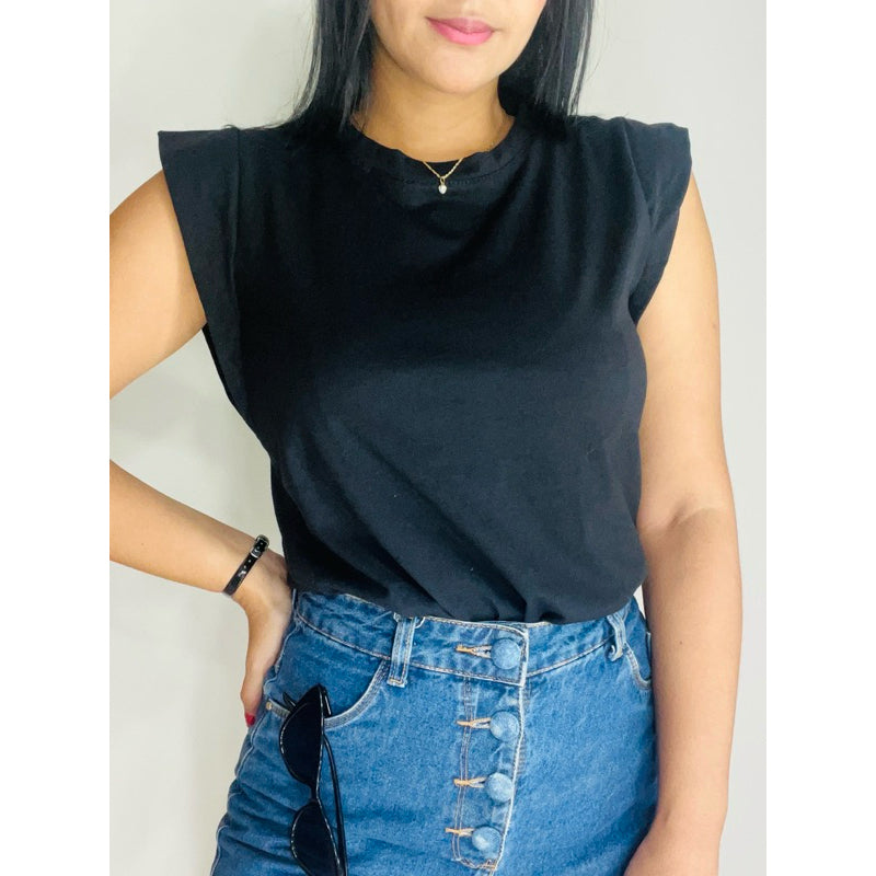 Camiseta Básica Branca com Detalhe Lateral - Sinônimo de Conforto e Estilo - Kaype Store
