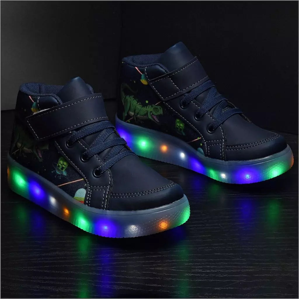 Tênis Infantil Masculino de Luzinha Led de Dinossauro - Ocúlos de Sol Infantil de Brinde - Kaype Store