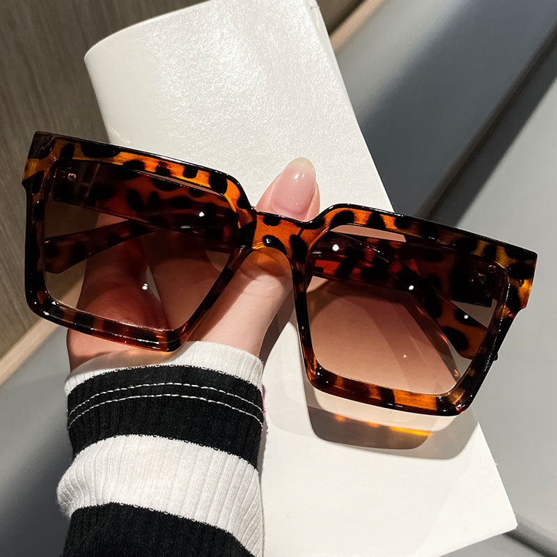 Oculos de Sol Feminino Quadrado com Protecao Ultra Violeta - Kaype Store 