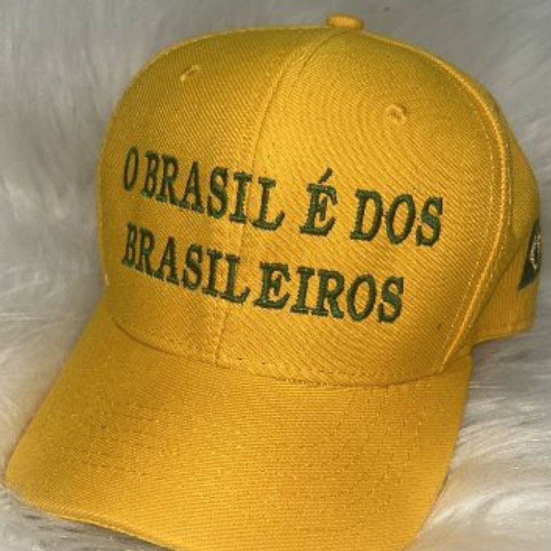 Boné 'O Brasil é dos Brasileiros' - Bordado de Alta Qualidade | Kaype Store