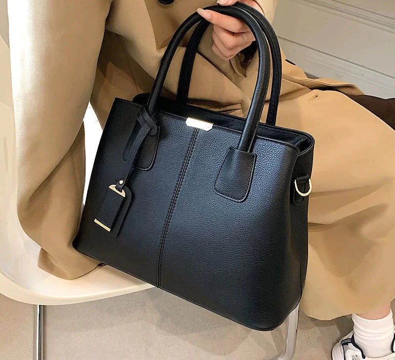 Bolsa De Couro Feminina Victoryz - Conforto e Estilo Kaypestore 